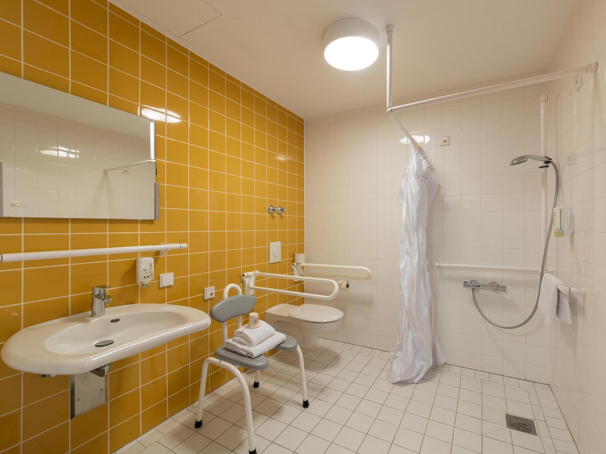 B&B Hotel Duesseldorf-City Екстер'єр фото